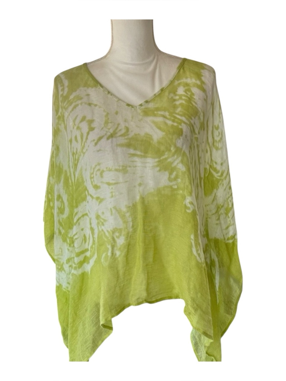 Chicos linen light green paisley swirl spring  summer top relaxed fit